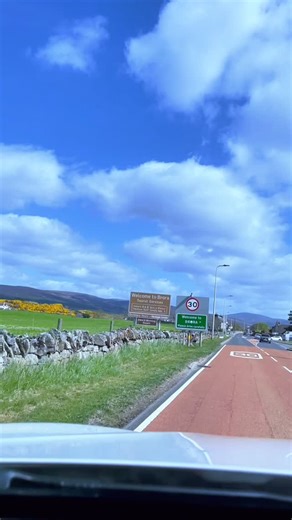 Brora, where adventure meets pure coastal calm. ✨ From the incredible views on Ben Bhraggie, to the golden sands of Brora Beach, to the peaceful forest walks and incredible waterfalls at Big Burn, NC500 Pods Brora puts some of Scotland’s most beautiful spots right on your doorstep. Wake up to breathtaking sunrises, spend your days exploring, and come home to a cosy pod made for slowing down after a full day out. ❄️🔥 If you’re planning a winter escape, Brora has everything you need for the perfe