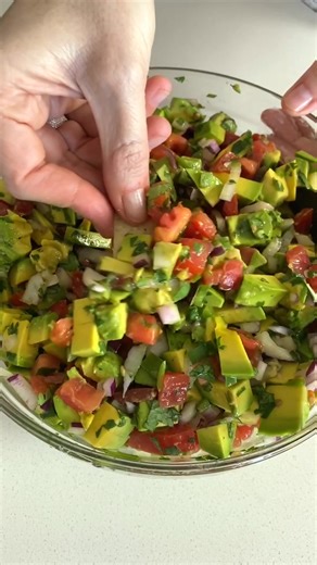 Delicious Avocado Salsa Recipe