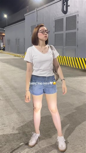 Essential Tips for Choosing the Perfect Basic Top