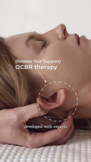 Do you know the secret behind Kanuda pillows? 🤔 Made with premium materials and developed by physical therapists, they feature techniques like OCBR and CV4 therapy to reduce neck and shoulder pain while improving your sleep quality. 🌙✨ We spend 1/3 of our lives sleeping, so why not invest in a pillow that supports your wellness? 💪 #kanuda #orthopedicpillow #tractionpillow #pillow #physicaltherapy #sleep #wellness #neckpainrelief #backpainrelief | Kanuda US