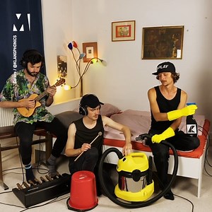 Okay, we're going to have to try this. | Metro