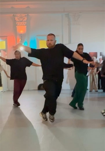 Exciting Dance Choreography by David Cottle