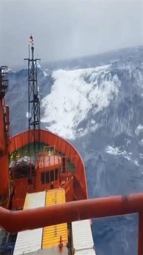 Life on a Ship During Heavy Storms ⚓ #ship #northsea #shorts