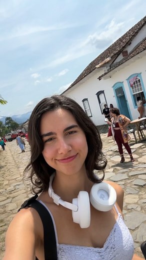 Um dia comigo na @flip_se em Paraty ☀️📚 #flip #paraty | Elize Fleury