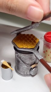 Miniature Making - Hong Kong Egg Waffles!🧇🍞❤️ #rement #mimo #hongkong #waffle #dessert #wafflehongkong #cute #making #miniature #minitoy #toys #rementjapan | Miniforyou_