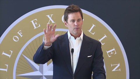 FULL SPEECH: Tom Brady unveils Hall of Excellence in Las Vegas, featuring all seven Super Bowl rings