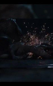 (Queen) rexy aka roberta and blue vs (queen) darcy AMV #jurassicworld #rexy #darcy