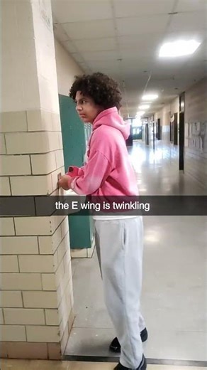 My friend flashing the school hallway lights prank #prankvideo