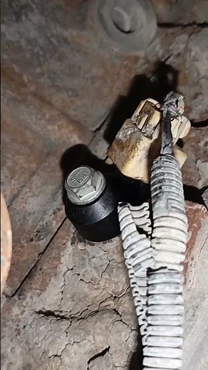 GMC Yukon SLT knock sensor location #auto #automobile #mechanic #uk