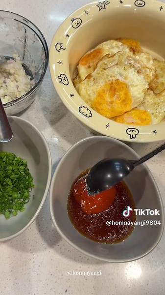 Phần 35 | Bữa cơm 20k siêu đơn giản siêu đưa cơm mọi người ưi #trungrimmamhanh #trungrim #nauancungtiktok #learnontiktok #homnayangi #xuhuong #ancungtiktok