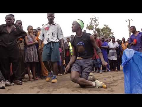 Chamuka & Chamula Dancing to She Be Like[Ekotide] by Eddy Kenzo