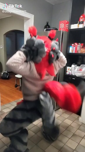 Furry Twerking: Makoto's Turn | Fursuit & Femboy Twerk Compilation