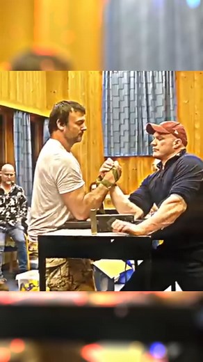 You Won’t Believe What Happens After Devon Loses #devon #trending #armwrestling | World of Strength