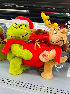 17K views · 164 reactions | The Grinch Animated Plush! It’s so cute! #thegrinch #walmartfinds #plush | Dream Team’s World | Facebook