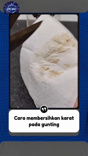 smart way to clean rust on scissors ! #tips #lifehacks | Deni Irawan