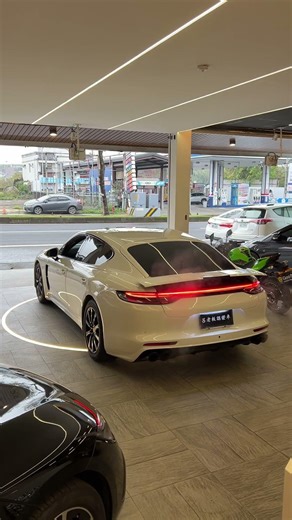[Mr. Lü's Used Cars] Car Presentation - 2014/9 #Porsche #Panamera