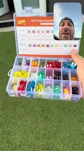 300 piece car fuse kit