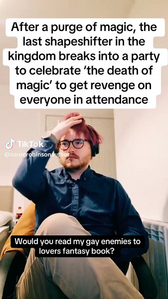 Aaron Robinson| Fantasy Author on TikTok
