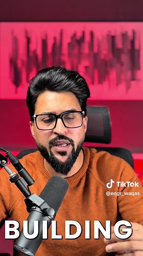 🚀 Your Experience Alone Will Not Make You a Project Manager Many engineers believe that after 3–4 years of experience, promotions will automatically come. But in reality, global companies—especially in the Gulf region—look for professionals who have the right project management skills, not just experience. To move towards roles like Planning Engineer, Project Controls Engineer, and eventually Project Manager, you must understand how real projects are managed. Skills like project planning, sched