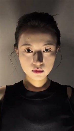 The makeup gap under different lights is too big (An issue full of editing traces hahahaha