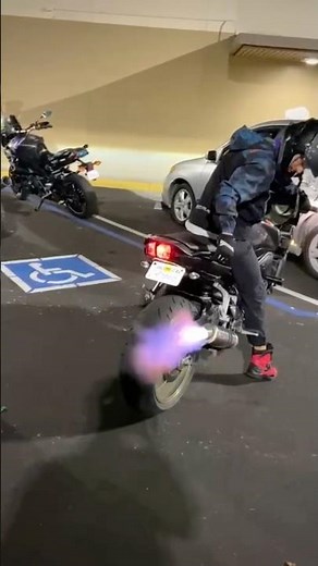 2009 Yamaha FZ1 Flame Tune! 🔥 #yamaha #fz1 #motorcycles