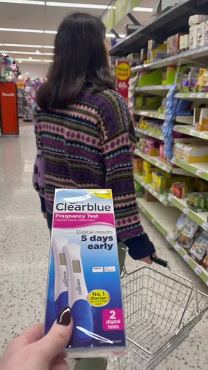 Caitlin and Leah's Pregnancy Test Prank Reaction | Hilarious Video