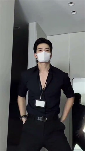 Double Hand Clap Hip Twist Challenge! Easy Dance Moves for All