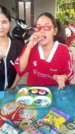 Mom doesn't need to feed you anymore. #HelloBell #watdibell #BoBaaShorts @funnyfernchannel59