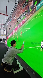 Which tool do you think is more convenient? ✅EA640H1 indoor LED screens are easy and quick to maintain. The Hub-connected LED module, combined with an electric vacuum clamp, can be replaced by ordinary people. ✅EA640H1 indoor LED wall is suitable for indoor ultra-thin small-pitch LED video wall, front-service design, wireless connection between modules and cabinets, and excellent visual effects. Buy stable LED display, go to EagerLED. Website: https://www.ledscreenboard.com Email: info@eagerled.