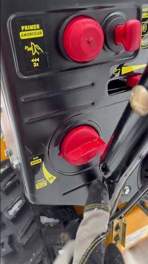 How to start a snowblower. Electric start. ￼#Snowblower #HowToStart #CubCadet #Snow #HowTo