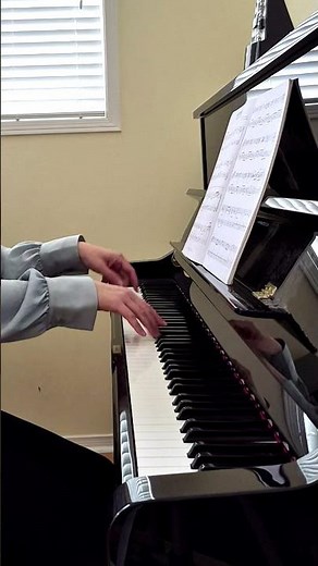 One of the Most Beautiful Disney Melodies 👸🎹 | I See the Light – Tangled Piano Short