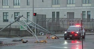 Multiple vehicle crash in Mercer County injures more than 6 people