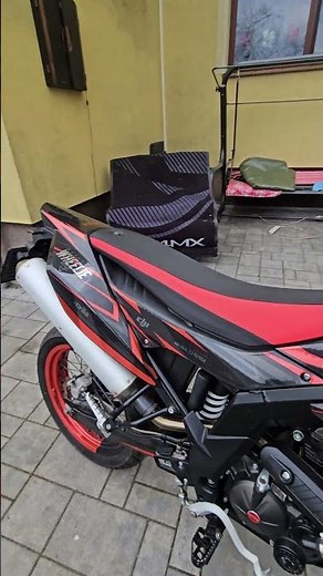 fully tuned Aprilia SX 125 by Malossi🇮🇹🔥🔥 #apriliasx125 #bikelife #bold #supermoto #xyzabc