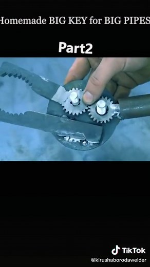 Homemade Big Key for Big Pipes: Tool Crafting Guide