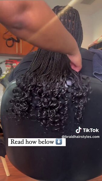 Follow these simple steps to get these gorgeous curls for your braids! - create a stop point for where you want the curls to start, either by making a knot or braiding all the way down - apply moose and comb hair out to release any tangles - wrap the loose hair around the perm rods - dip the wrapped ends in hot water - dry the ends with a blow dryer before taking the rods out, to create a defined look. These super helpful tutorial and tips are by @Recherche Glam | Atl Braider (braider based in A