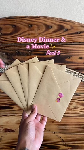 Disney Dinner & a Movie Part 5 🌸 Moana #disney #disneydinner #disneydinnerandamovie #dinner #food #disneyplus #moana #maui #hawaii #disneyland #disneyworld #disneymom #kidsactivities #fyp #viral #easyrecipes