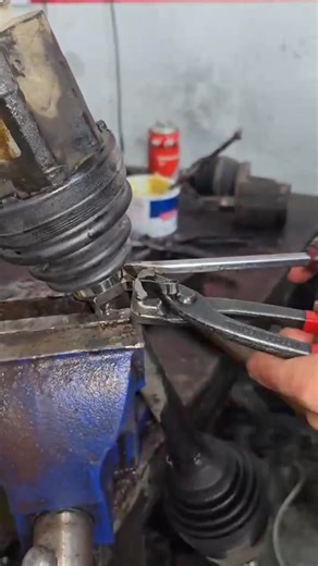 axle boot changing #mechanic #diy #usa | Tips for You | Facebook