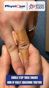 Our final finger-taping technique for Judo! 🥋 In this last technique, we’re advancing the one we previously showed you by modifying the use of adhesive foam padding. This method reduces compression between the buddy-taped fingers while improving flexion by cutting the foam into two smaller strips. Check out the products used in this demonstration below! ⬇️ Tiger Tape Zinc Oxide - https://www.physique.co.uk/Taping-Strapping/Zinc-Oxide-Tape/Tiger-Tape-Zinc-Oxide-Strapping?fbclid=IwY2xjawJQrghleHR