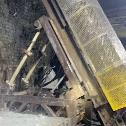 Mining Doc Mining Doc on Instagram: "How to set up a diamond hole? A diamond hole is typically a reference to a hole made by a diamond hole saw, which is a tool used to cut precise, clean holes in very hard materials like tile, granite, glass, and concrete. Diamond hole saws are designed to drill holes in glass, ceramics, porcelain, ceramic and porcelain tile, limestone, slate, marble, granite, stone, and fiberglass [1]. Diamond drilling is valuable in exploration for minerals because it provide