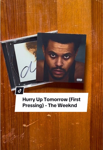 Hurry Up Tomorrow CD Unboxing - The Weeknd