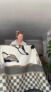 Wild Goose Chase Quilt - Etsy