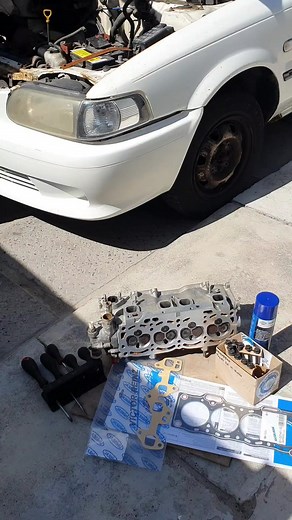 Toyota Cylinder Head Repair and Valve Replacement Process