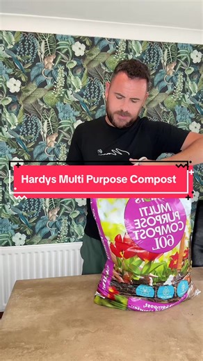 Hardys Multi Purpose Compost for All Your Gardening Needs
