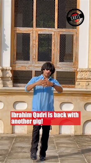 373K views · 10K reactions | #IbrahimQadri is back with another gig! The renowned doppelganger of #SRK is seen grooving to "#LuttPuttGaya." With the release of SRK's "#Dunki" approaching, fans are buzzing with excitement. Meanwhile, SRK's biggest fan showcases his dance moves to one of the songs from "Dunki" – "Lutt Putt Gaya." Take a look!  #zoomtv #zoomshots #srk #dunki #srk #ibrahimqadri #luttputtgaya #newrelease #newsong | Zoom TV | Facebook