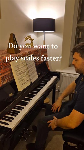 This is a great way to practice scales on the piano! #piano #pianist #pianotutorial #practice