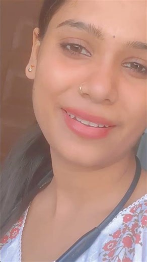 Tumko nigahon me #shorts #trending #youtubeshort #hindisong #viralvideo #song