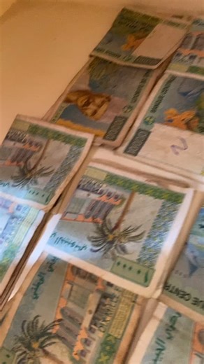 Exploring Unique Banknotes Collections and Designs