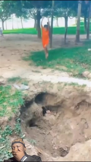 56K views · 1.1K reactions | The Bluetooth device has connected successfully  hey don’t judge this is funny. His not hurt… that’s how they grow come on #viral #comedy #viralpost | Thandile Maga | Facebook