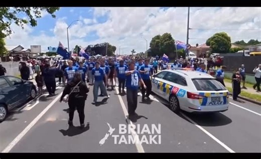 Swaiman Singh on Instagram: "Heartbreaking to see the recent hate and harassment surfaced in New Zealand. But what an incredible job the NZ Sikh Sangat did standing strong, united, and peaceful in the face of such ugliness. When a community is singled out and targeted, it often means they’re doing something deeply right. THank you to Sangat for living with integrity, courage, and compassion. NZ Sikh Sangat please keep shining your light and doing the amazing work you do. Keep preaching Sarbat Da