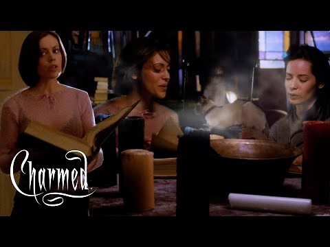 Piper and Phoebe Cast a Love Spell | Charmed